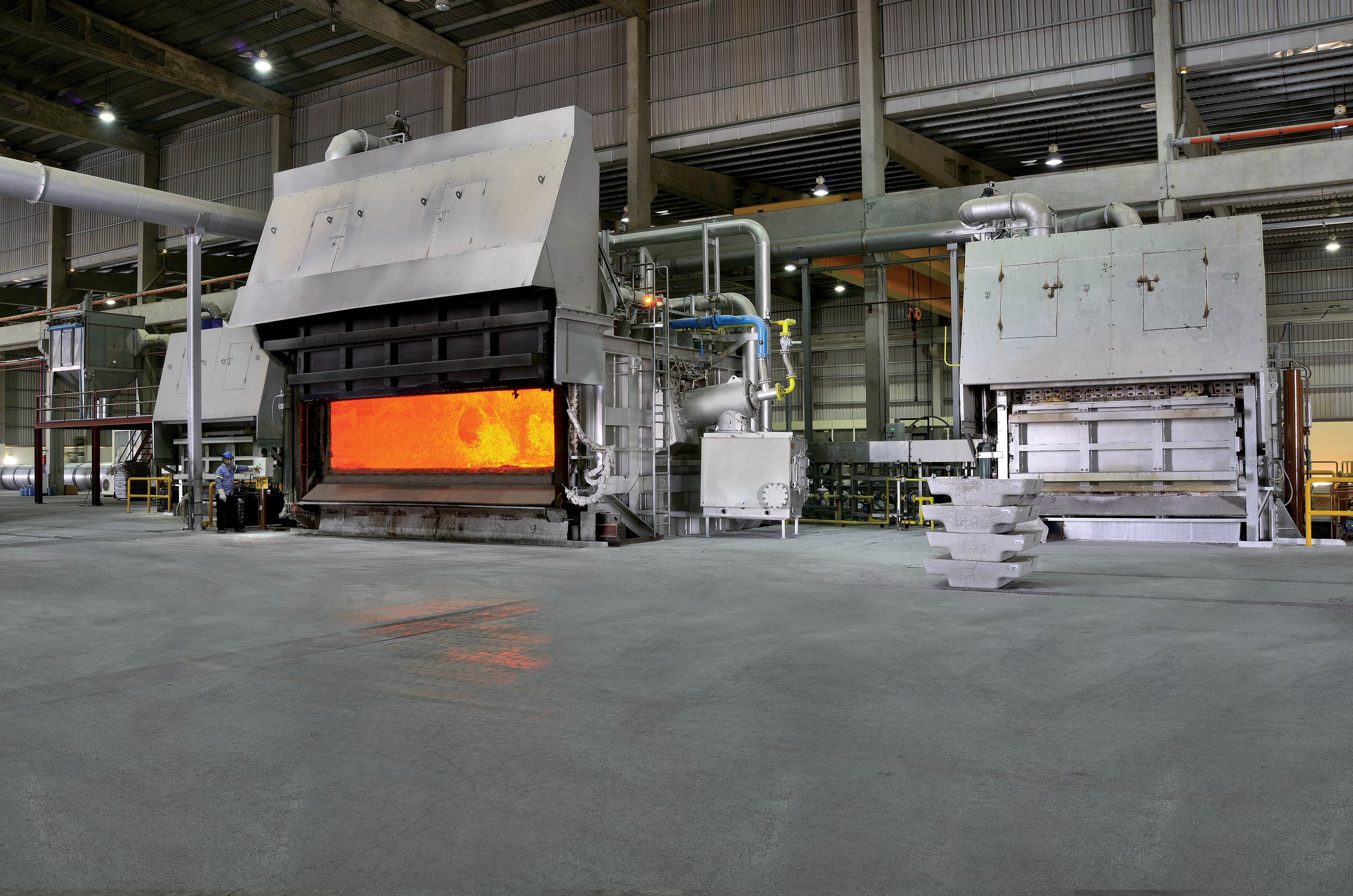 Melting and Holding Furnaces